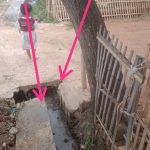 Di Duga Dampak Kecerobohan Pengawas Dinas PUPR Warga Komplain Adanya Pembangunan Turap Jalan.