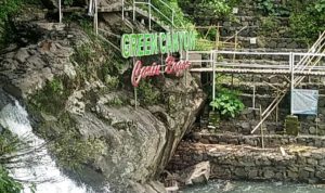 Survei Lokasi Oleh Tim Panitia Pelaksana Untuk Kegiatan Acara Kemah Budaya