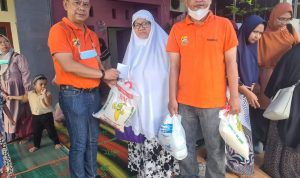 Redaktur Berita Sumut. com Meninggal, Ketua Pewarta Melayat dan Berikan Santunan