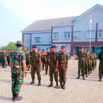 Anggota Kodim 0604/Karawang Lakukan Pembinaan Mental Serta Pelatihan Kepada Taruna dan Taruni Politeknik Kelautan