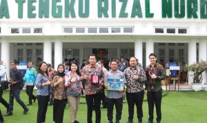 Kakanwil Kemenkumham Sumut Terima Penghargaan Pelaksanaan APBN Melalui Implementasi Cashless Society 2022