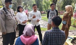 Cegah Pungli, Lurah Teladan Barat Bersama Babinkamtibmas Lakukan Sosialisasi