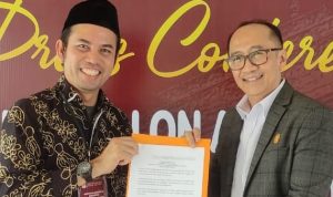 Budiyanto, S.Pi Calon DPD RI Dapil Jawa Barat menyerahkan Berkas Persyaratan ke KPUD Jawa Barat