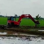 PEKERJAAN LEWAT TAHUN !!! DIDUGA PIHAK DINAS MAIN MATA DENGAN PELAKSANA