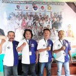 KETUA IWO INDONESIA DPD KARAWANG BERI APRESIASI KEPADA SEMUA ANGGOTA DENGAN BAGIKAN KAOS SERAGAM 2024