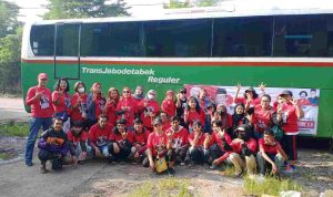 Relawan Barabaja Kabupaten Bekasi Ikut Meramaikan Kampanye Paslon 03 Di Stadion Pakansari Bogor