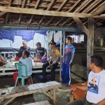 Patroli Malam Bhabinkamtibmas Polsek Blanakan Himbau Warga Aktifkan Siskamling