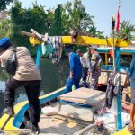 Seorang Nelayan MD dan Satu Patah Tulang Akibat Kecelakaan Tertabrak Kapal Tanker di Laut Perairan Karawang