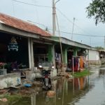 Aktifitas Warga di Dua Desa Wilayah Kecamatan Blanakan Sempat Terganggu Akibat Banjir Rob