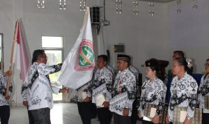Lantik Pengurus PGRI Nias Utara, Ilyas Sitorus Minta Jaga Kekompakan Dan Kebersamaan Dan Terusla Jadi Pembelajar