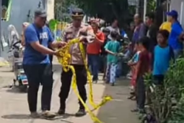 Rumah Terduga Pelaku Pembunuhan Hanya Berjarak 20 Meter Dari Rumah Korban Aktor Laga Sandy Permana!