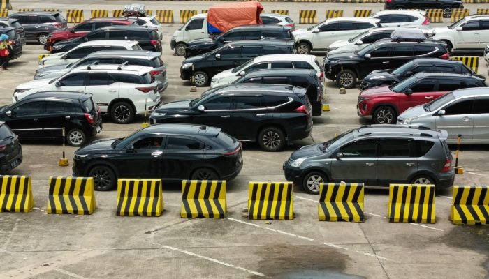 Arus Kendaraan di Pelabuhan Bakauheni Melonjak Pada Libur Panjang