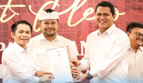 KPU Purwakarta Tetapkan Binzen-Abang Ijo Jadi Bupati dan Wakil Bupati Terpilih Purwakarta 2025-2030