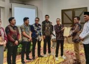 KPU Tetapkan Lalu-Nursiah Jadi Bupati dan Wakil Bupati Terpilih Periode 2025-2030