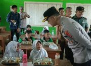 Kapolres Mesuji Hadiri Launching Program Makanan Bergizi untuk Anak Sekolah