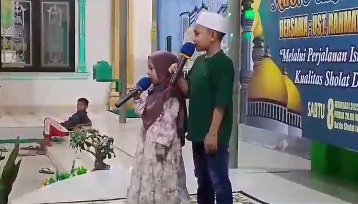 Ratusan Warga Padati Gelaran Isra Miraj di Mesjid Baiturahman Blok Songo Desa Sisumut