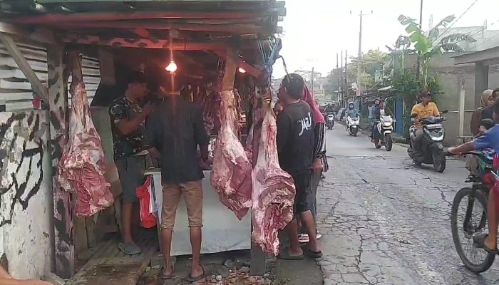 Jelang Ramadan 1446 H, Harga Daging Ayam Tembus Rp27 Ribu per Kg, Daging Sapi Rp160 Ribu per Kg