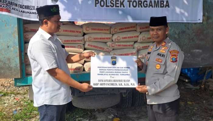 Kapolres Labusel Diwakili Kapolsek Torgamba Salurkan 200 Sak Semen Kepada Rumah Tahfidz dan Panti Asuhan di Torgamba