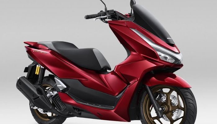 Nikmati Kenyamanan Berkendara dan Fitur Canggih Honda PCX 160