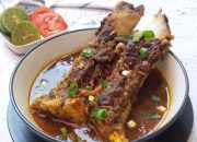 Cita Rasa Sop Konro Khas Makasar yang Kaya Rempah