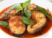 Asam Pedas Ikan Baung: Kuliner Khas Riau yang Menggugah Selera