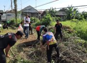 Dukung Program Bupati Subang! Kepala Desa Rancabango Pimpin Langsung Giat Kebersihan Massal