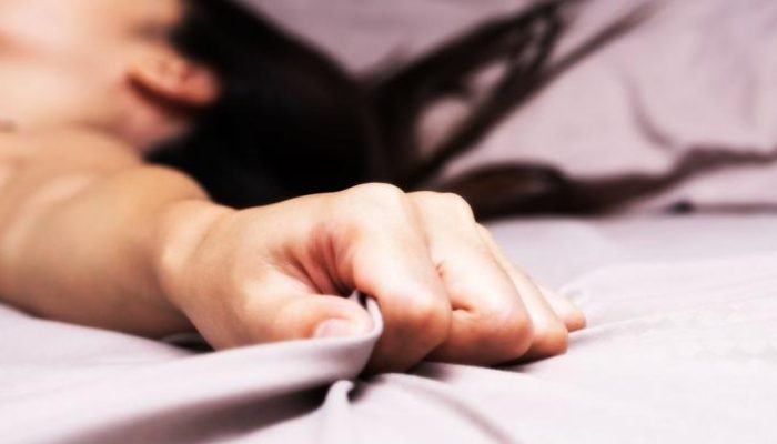 Pengertian Hypersex, Ciri-ciri dan Cara Mengatasinya!