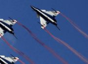 Pakistan Balas Serangan India, Targetkan Pangkalan Udara dan Gudang Senjata