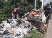 Tumpukan Sampah di Pantura Ciasem Kian Menggunung, Warga Minta Solusi Konkret
