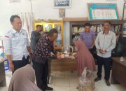 Pekon Sukamulya Kecamatan Sukau Salurkan BLT-DD Tahap 1