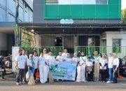 Pimpinan PT. Pegadaian Syariah Cabang Dompu Agus Sulton dan Karyawan, Laksanakan “Clear Up Day Clean Up Day GLAM 