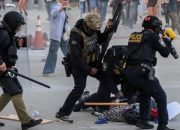 Demo Kebijakan Migrasi di Amerika Berujung Ricuh, Garda Nasional Dikerahkan