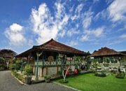 Menelusuri Jejak Kerajaan Karangasem di Cakranegara: Warisan yang Bertahan dalam Ingatan