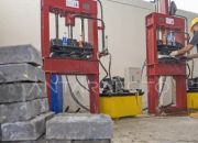 Mengolah Sampah Plastik Menjadi Produk Bernilai Tinggi