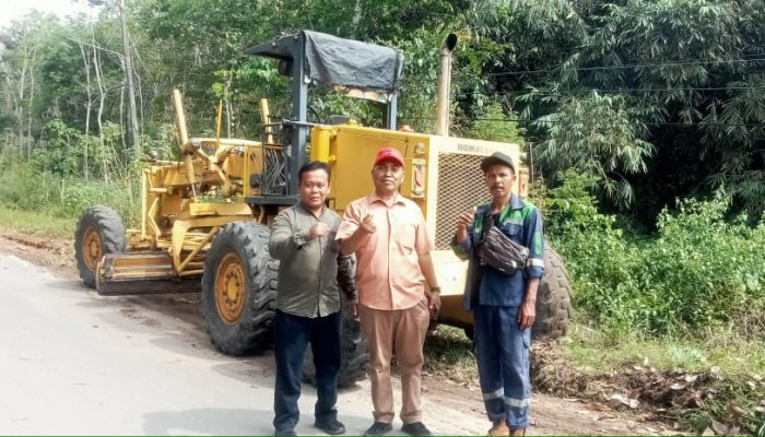 Pemerintah Kampung Kahuripan Dalam Gencarkan Perbaikan Infrastruktur Jelang Kunjungan DPR RI