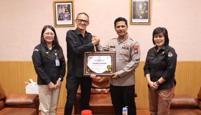 Polresta Manado Terima Penghargaan dari KPU Minahasa atas Dukungan Pemilu Serentak 2024