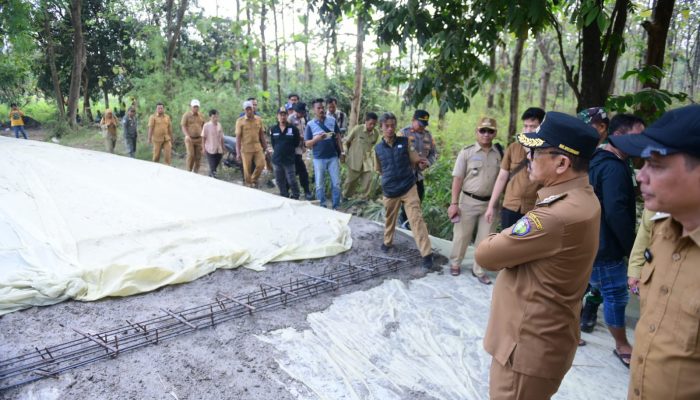 Janji Lucky Hakim dan Syaefudin Terpenuhi: Jalan Penghubung Jatimulya–Cikedung Resmi Diperbaiki
