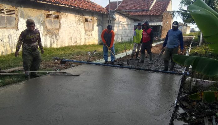 Pemerintah Desa Santing Realisasikan Dana Desa Tahap Dua: Bangun Jalan Rabat Beton di Blok Kertajadi dan Karang Anyar