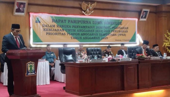 Bupati Simeulue Hadiri Rapat Paripurna Penyampaian Perubahan KUA-PPAS TA 2025
