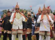 Semarak Budaya HUT ke-34 Lampung Barat: Pawai Adat, Nyambai Bebakhong, hingga Sekura Cakak Buah
