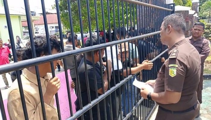 Aksi GEMPA Labusel Seruduk Dinas Pendidikan: Dugaan Korupsi Rp991 Juta Disorot