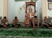 Jajaran Polres Tulang Bawang Laksanakan Bimbingan Rohani dan Mental di Masjid Darussalam