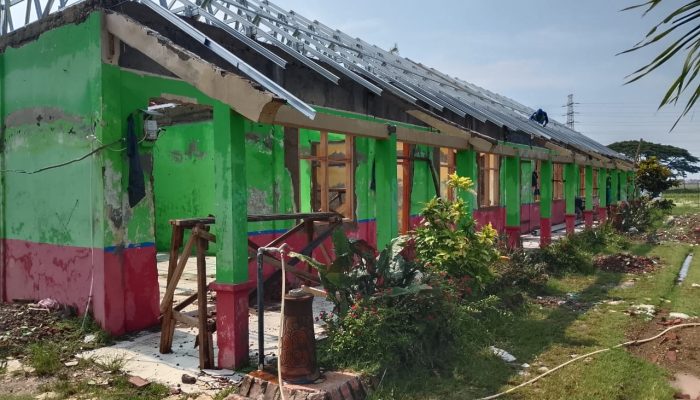 SD Negeri Purawinaya Subang Rehabilitasi 4 Ruang Kelas, Proses Belajar Mengajar Masih Bergantian