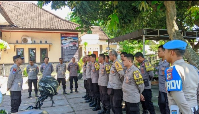 Sat Binmas Polres Lombok Timur Gelar Supervisi dan Monitoring di Polsek Selong