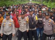 Penjarah TBS Pimpinan SRM S Merajalela Dan diduga Akan Menguasai Kantor Rantau Kasai, Karyawan Marah dan Bertindak Mengusir Kelompok Penjarah.