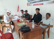 Kasi Pem Kecamatan Blanakan Verifikasi Berkas Balon Kades Cilamaya Hilir