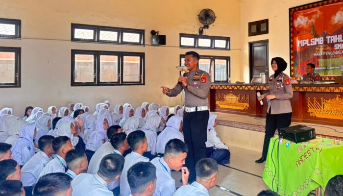 Satlantas Polres Tubaba Gelar Police Goes To School di SMAN 1 Tumijajar