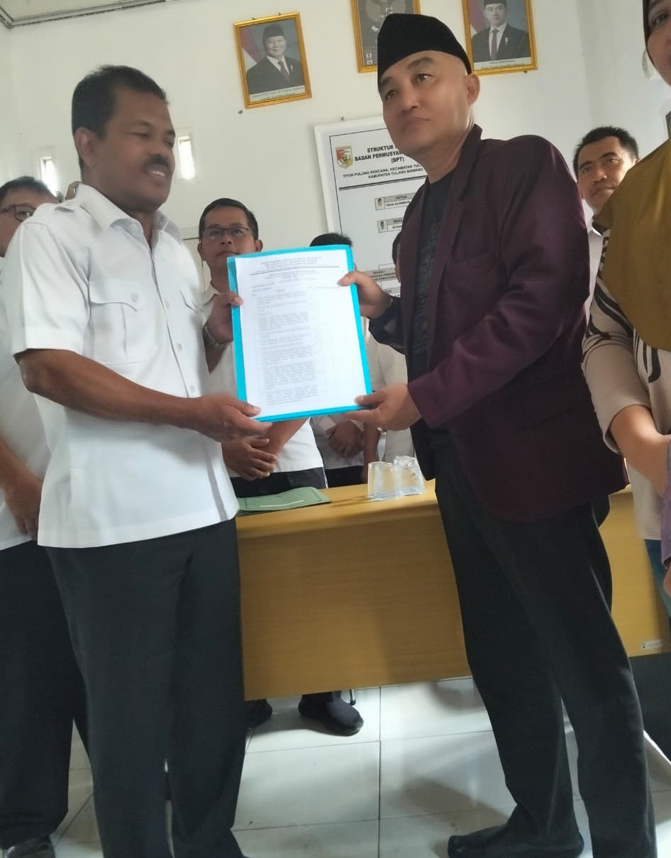 Didukung LSM dan Organisasi Pers, Ahmad Abdi Patoni Daftar Calon Kepala Tiyuh