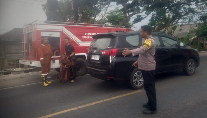 Kebakaran Lahan di Jalintim Menggala Berhasil Dipadamkan, Lalu Lintas Kembali Normal