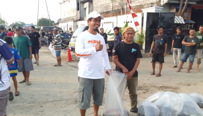 Warga Masyarakat Desa Margakaya dan Wadas Menangkap Ikan Bersama Dalam Semarak HUT ke-81 RI,